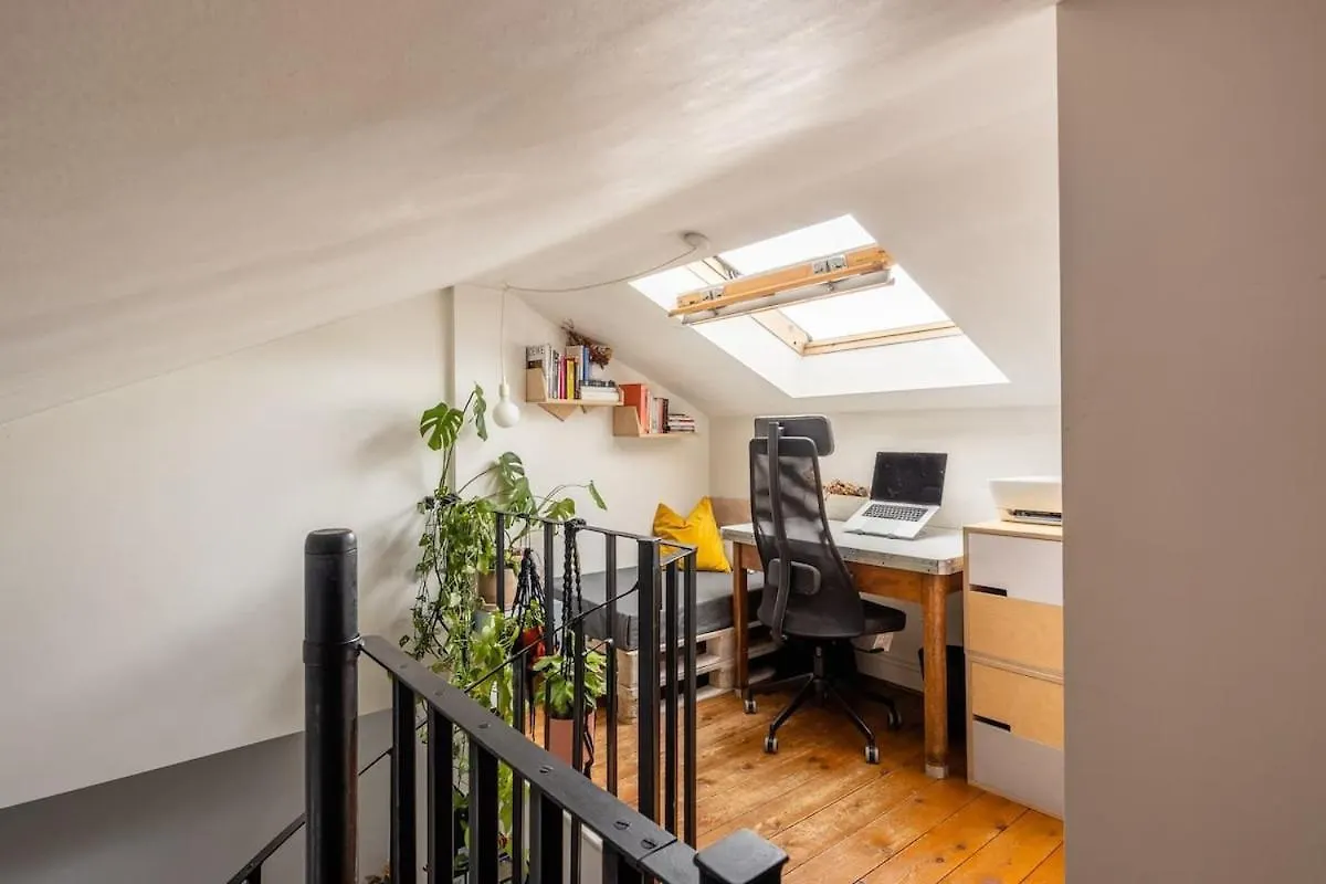Apartament Stylish Georgian Loft 3Beds In Londyn