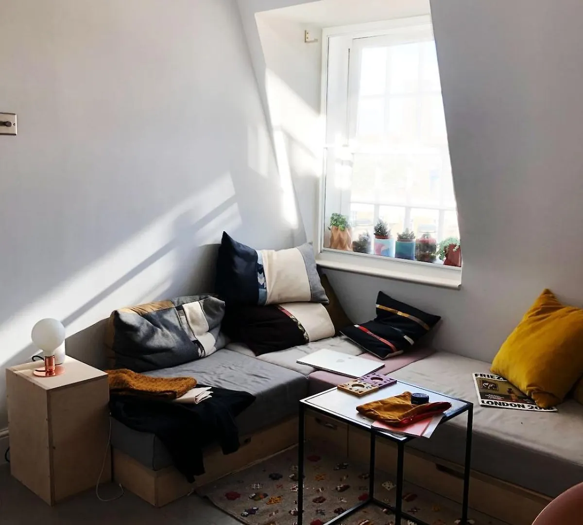 Stylish Georgian Loft 3Beds In London Apartment