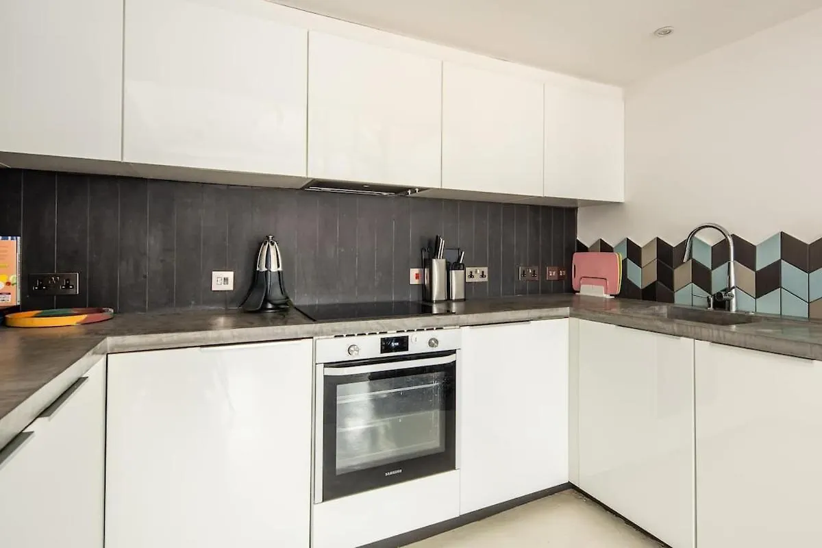 Stylish Georgian Loft 3Beds In London Apartment 0*,